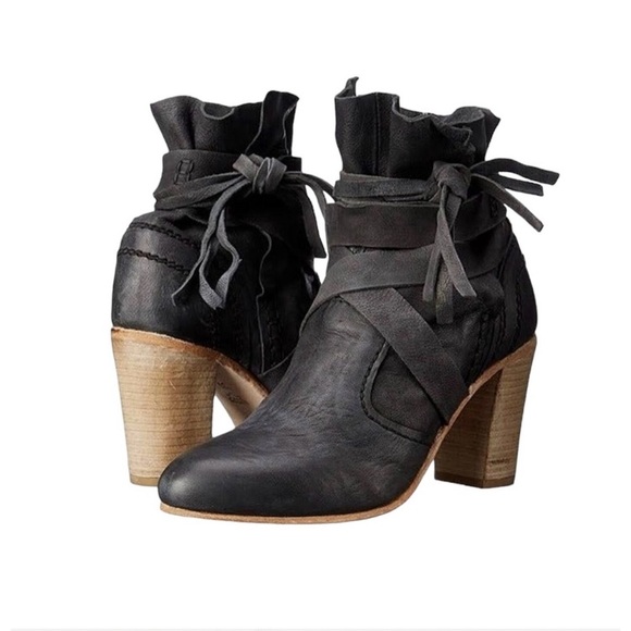 Free People Seven Wonders Leather Boots Washed Black 39 US 8.5/9 heeled - Picture 16 of 16